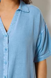 YOURS Plus Size Light Blue Short Sleeve Chambray Shirt | Yours Clothing 4