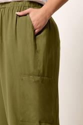 YOURS Plus Size Green Cargo Balloon Trousers | Yours Clothing 4