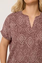 YOURS Plus Size Burnt Orange Diamond Print Notch Neck Top | Yours Clothing 4
