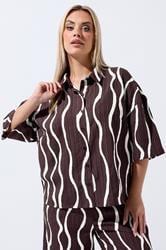 LIMITED COLLECTION Plus Size Brown Wavy Print Boxy Shirt | Yours Clothing 3