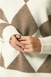M&Co Brown Diamond Detail Jumper | M&Co 4