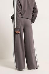 PixieGirl Petite Women's Set Purple Stripe Quarter Zip Sweatshirt & Wide Leg Joggers | PixieGirl 6
