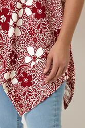 YOURS Plus Size Red Floral Hanky Hem Top | Yours Clothing 4