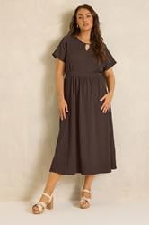 EVANS Plus Size Chocolate Brown Keyhole Textured Maxi Dress | Evans 1