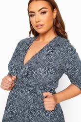 Yours Clothing Women's Plus Size Limited Collection Ditsy Daisy Print Wrap Top