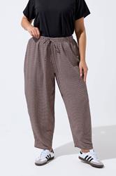 LIMITED COLLECTION Plus Size Pink Gingham Crinkle Wide Leg Trousers | Yours Clothing 1