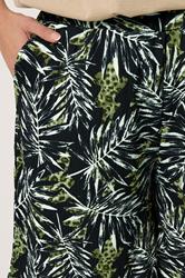 YOURS Plus Size Black Leaf Print Textured Shorts | Yours Clothing 4