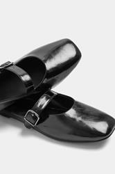Black Patent Buckle Detail Mary Jane Flats In Wide E Fit | Yours Clothing 5
