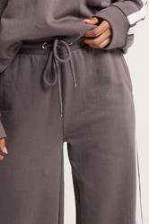 PixieGirl Petite Women's Set Purple Stripe Quarter Zip Sweatshirt & Wide Leg Joggers | PixieGirl 8