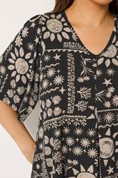 YOURS Plus Size Black Mixed Summer Print Pleat Front Angel Sleeve Top 4
