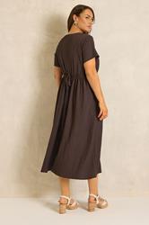 EVANS Plus Size Chocolate Brown Keyhole Textured Maxi Dress | Evans 2