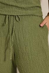 EVANS Plus Size Khaki Green Crinkle Wide Leg Trousers | Evans 5