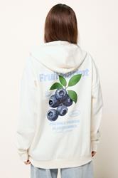 PixieGirl Petite Women's Ivory White 'Fruit Market' Slogan Oversized Hoodie | PixieGirl 4