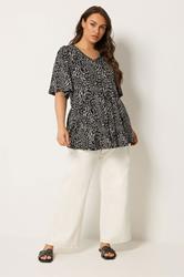 YOURS Plus Size Black Leopard Print Pleated Swing Top | Yours Clothing 1