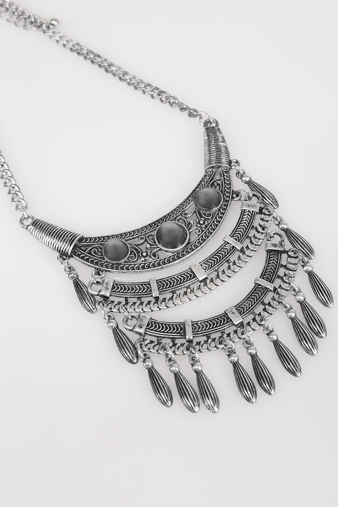 Silver Tribal Layer Pendant Necklace