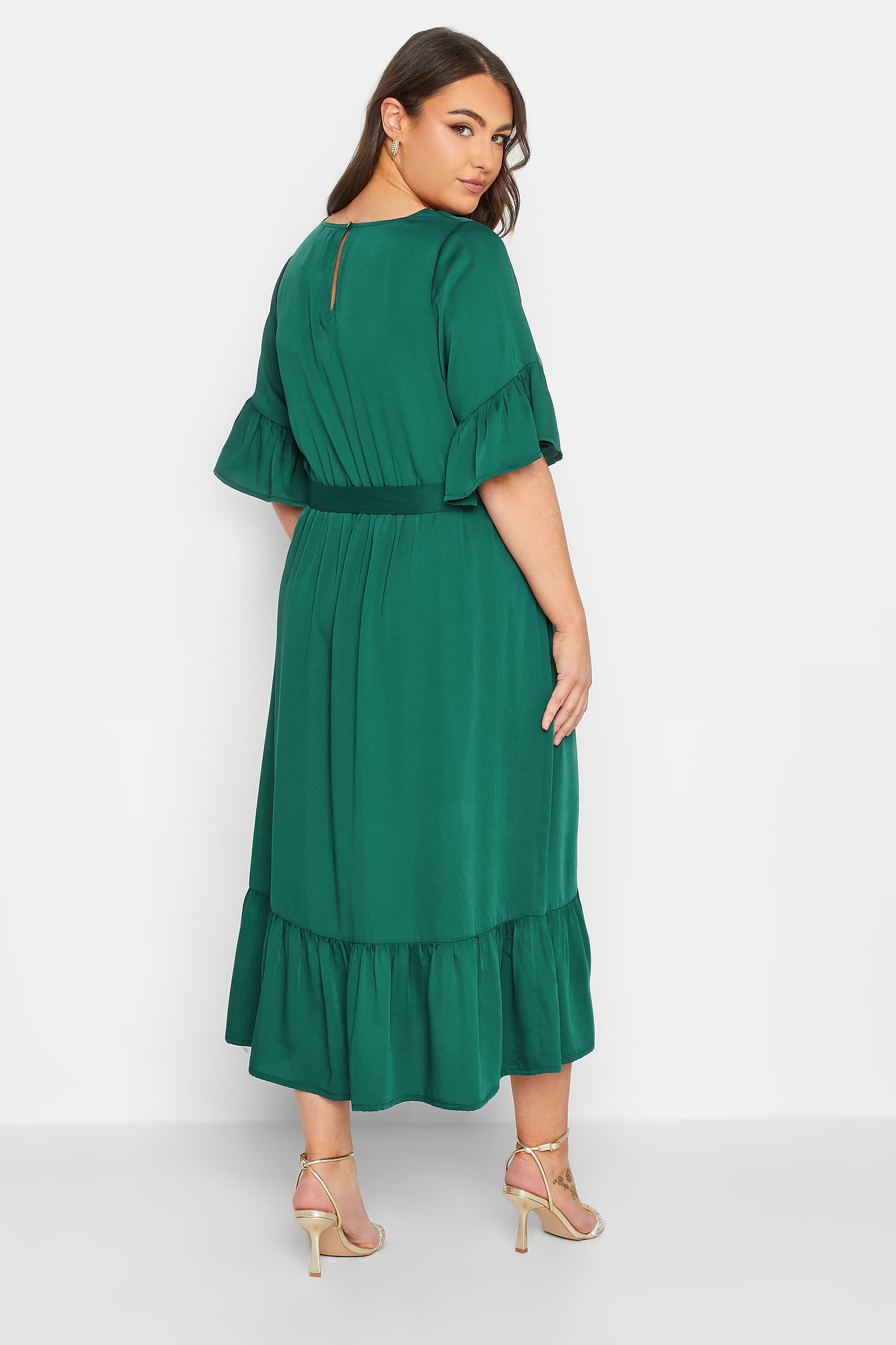 YOURS LONDON Plus Size Curve Green Satin Smock Dress | Yours Clothing 3