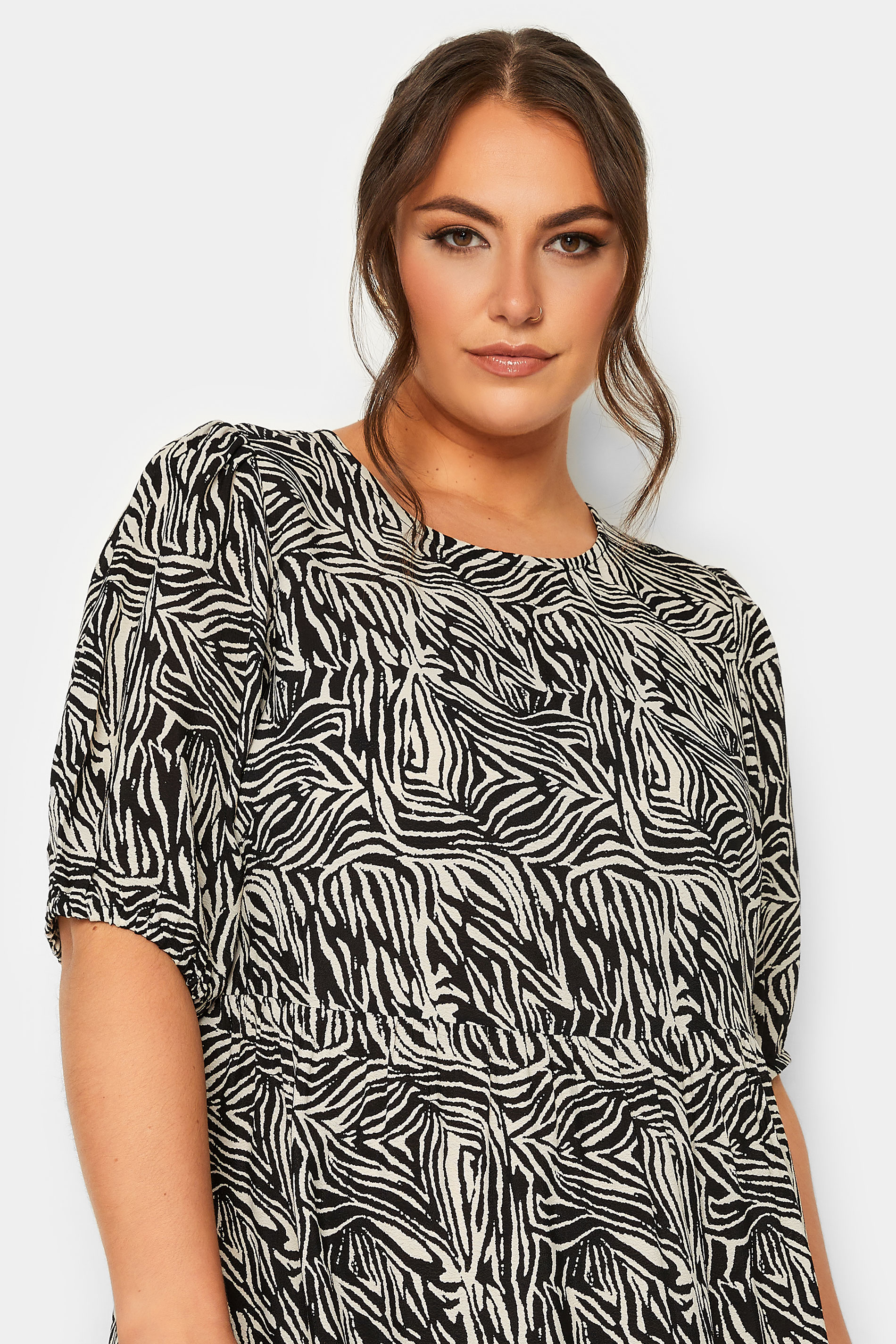 YOURS Curve Plus Size Black Animal Markings Short Sleeve Midi Dress ...