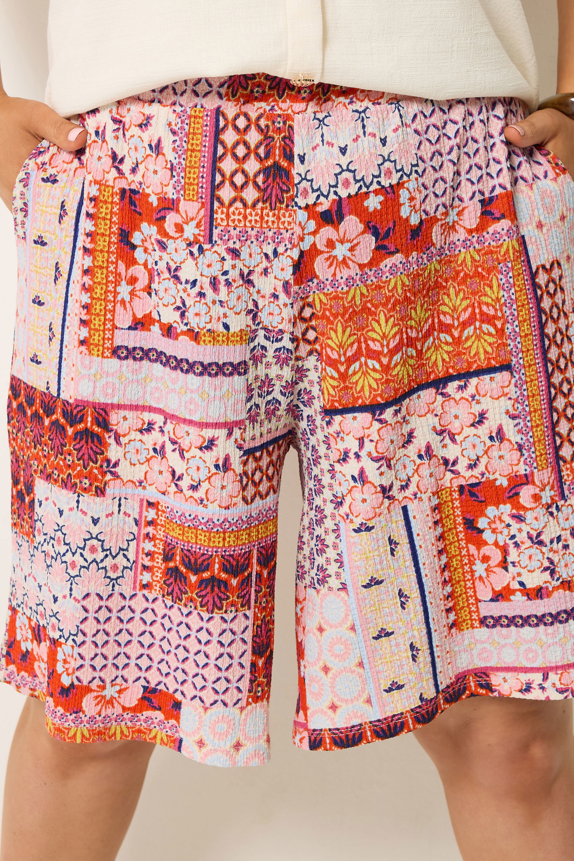 YOURS Plus Size Pink Mosaic Print Crinkle Shorts | Yours Clothing 4