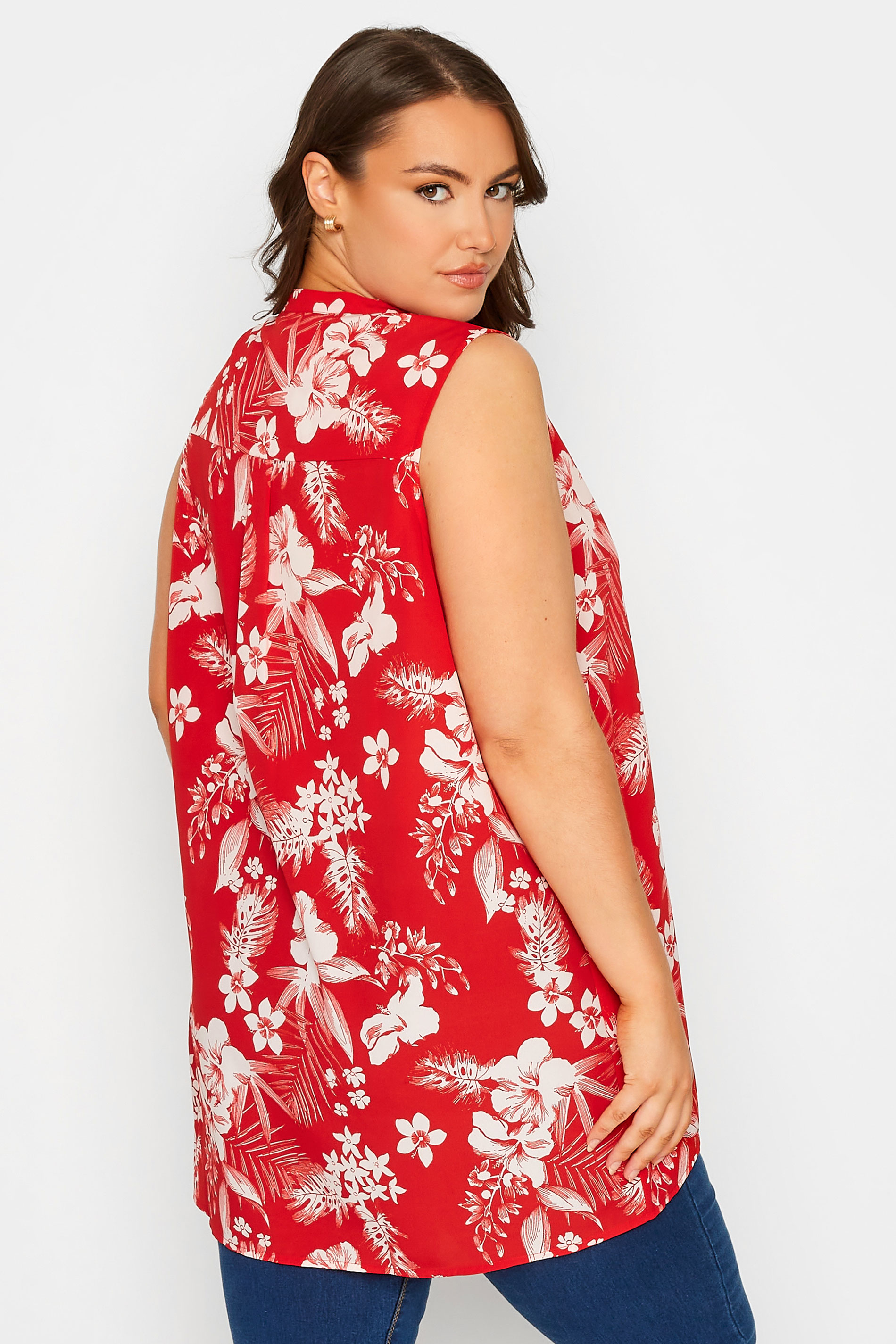 Plus Size Red Floral Pleat Detail Top | Yours Clothing  3