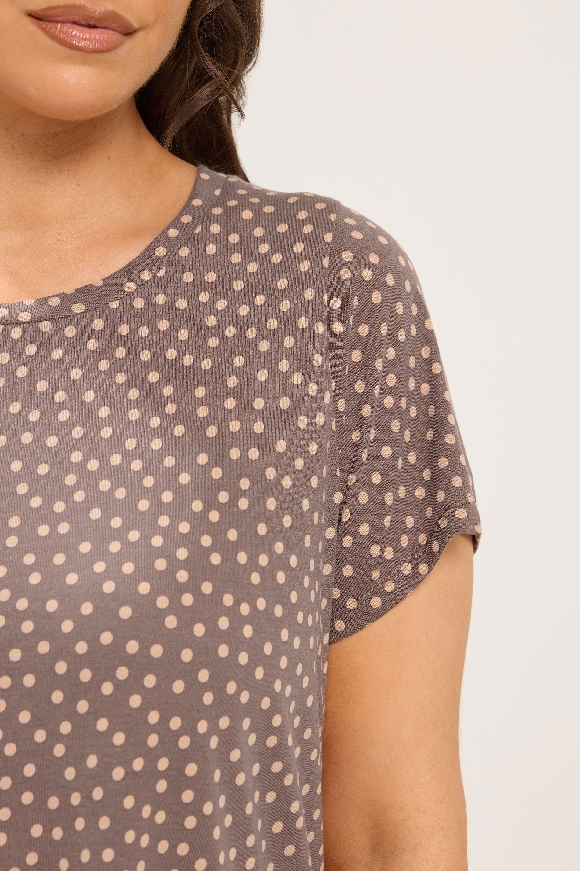 YOURS Plus Size Natural Spot Print Short Sleeve Top | Yours Clothing 4
