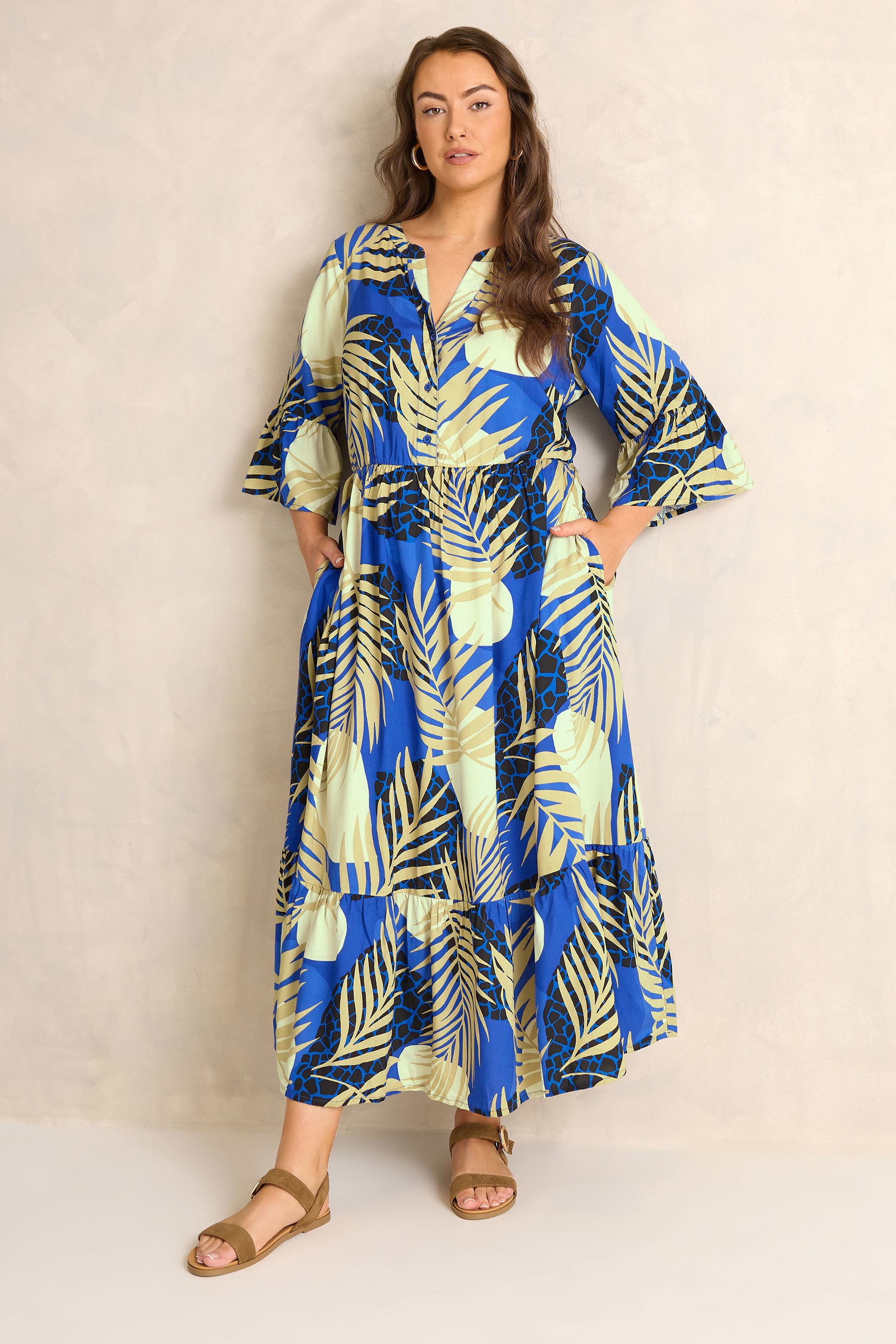 EVANS Plus Size Blue Abstract Print Tiered Dress | Evans 3