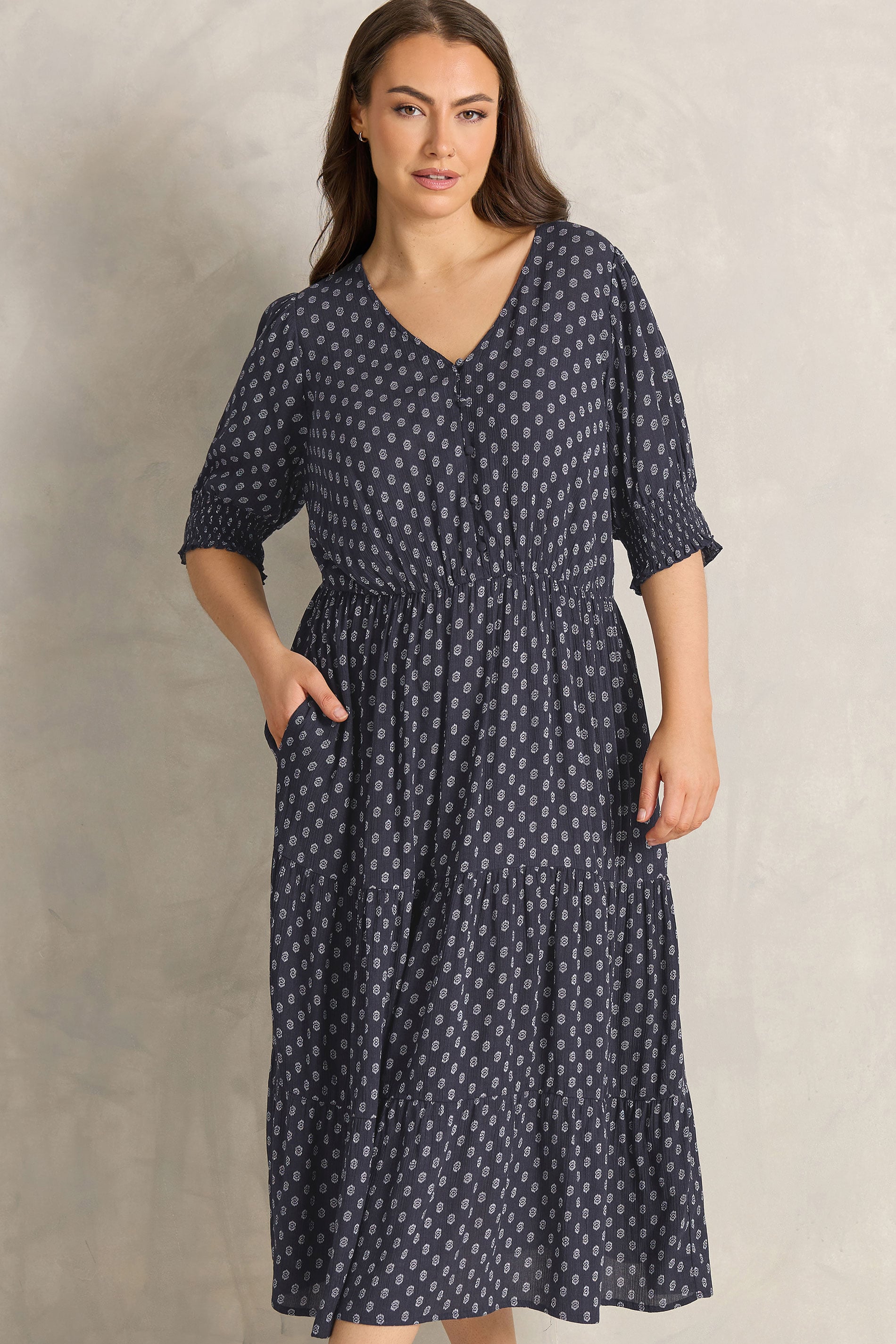EVANS Plus Size Navy Blue Dobby Tiered Maxi Dress | Evans 3