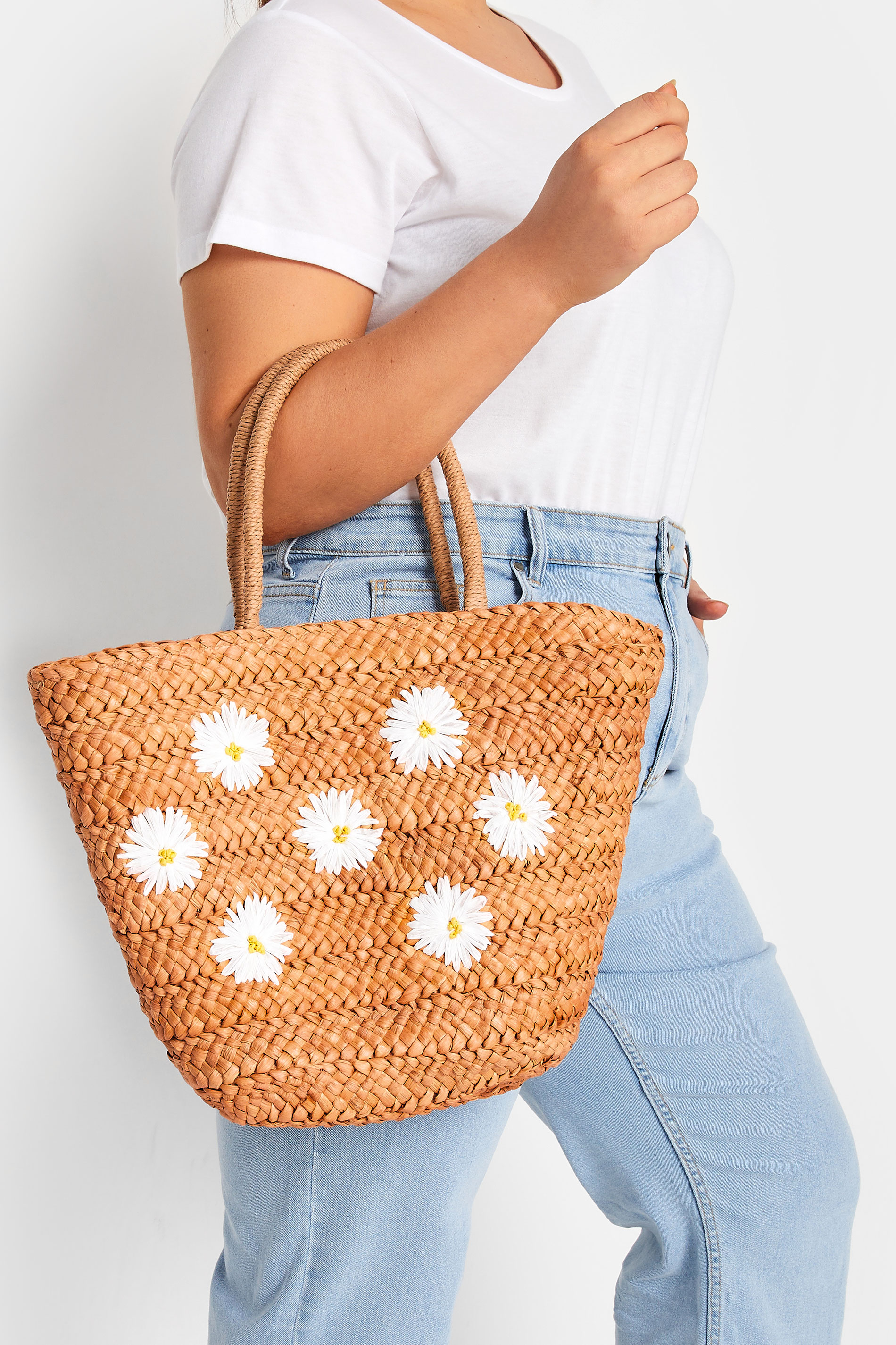 Natural Brown Daisy Straw Bag | Yours Clothing 1