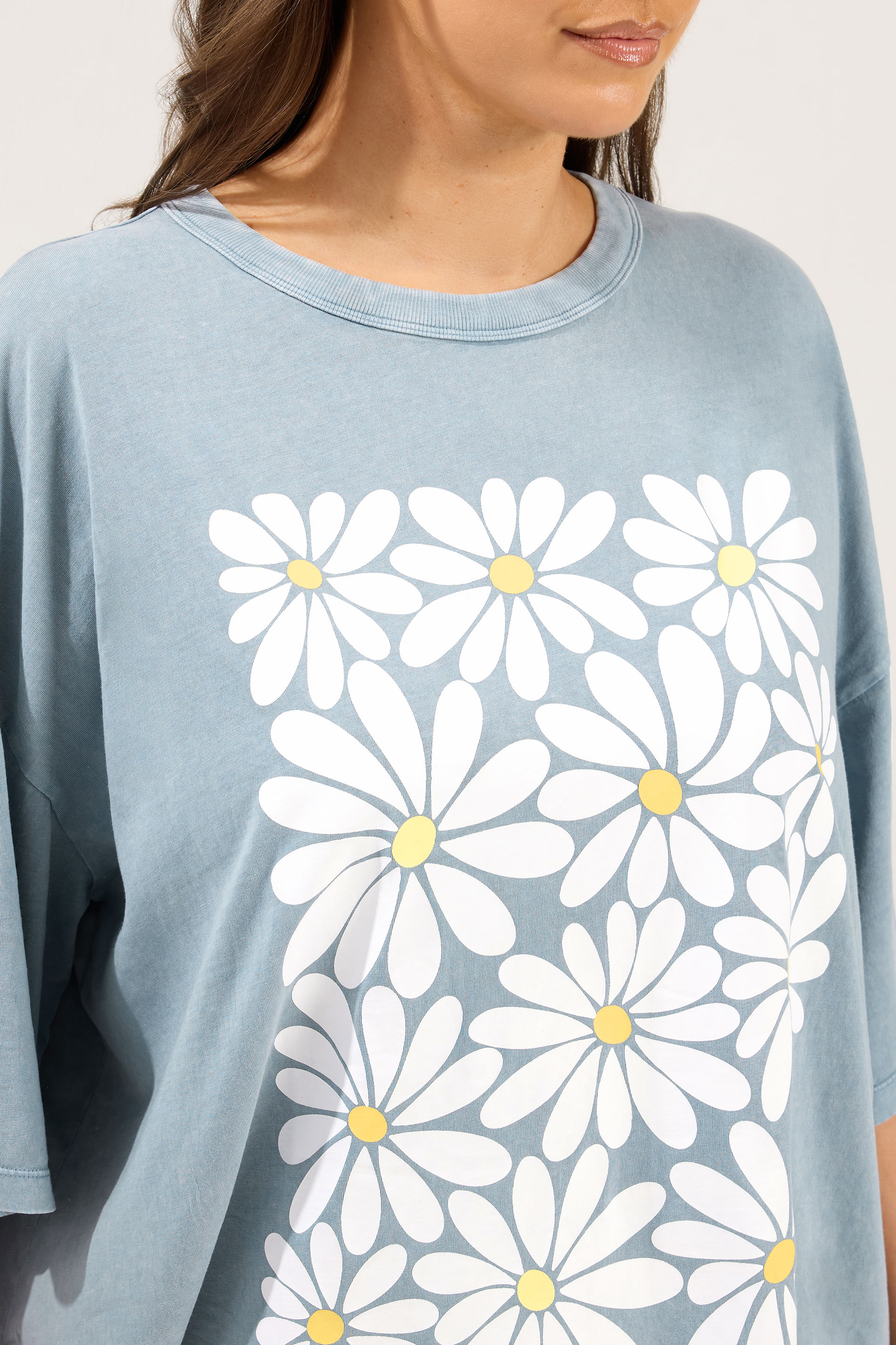YOURS Plus Size Light Blue Acid Wash Boxy Daisy Print T-Shirt | Yours Clothing 5