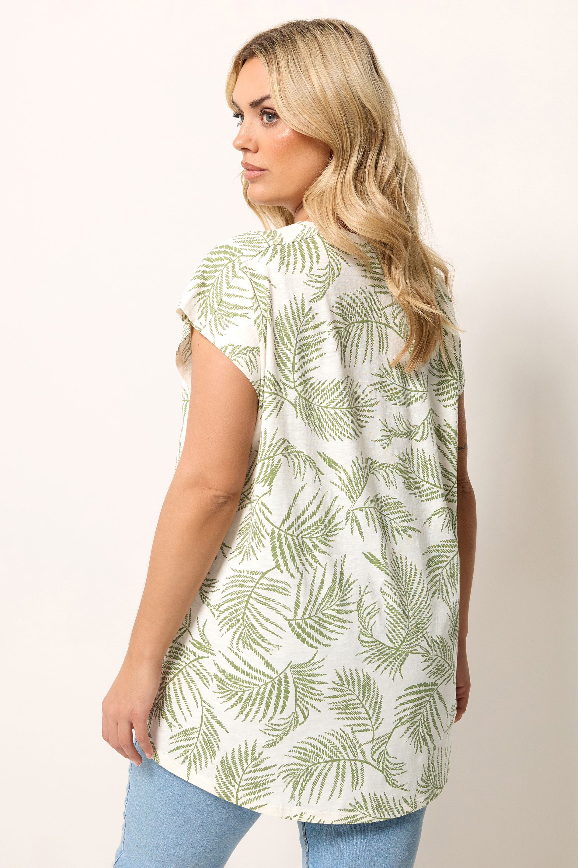 YOURSET 3 PACK Plus Size Green Palm Leaf & Zebra T-Shirts | Yours Clothing 7