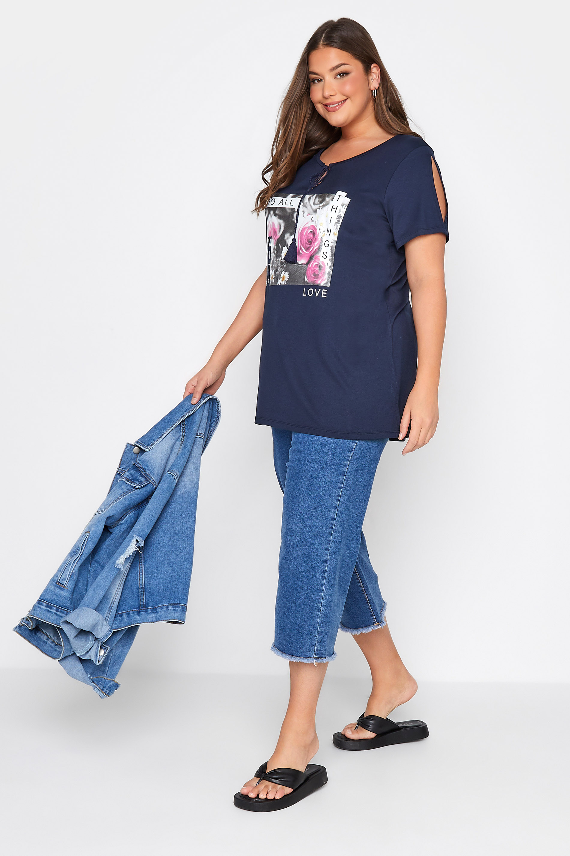 Grande taille  Tops Grande taille  Tops à Slogans | T-Shirt Bleu Marine Slogan 'All things with love' en Jersey - CE26248