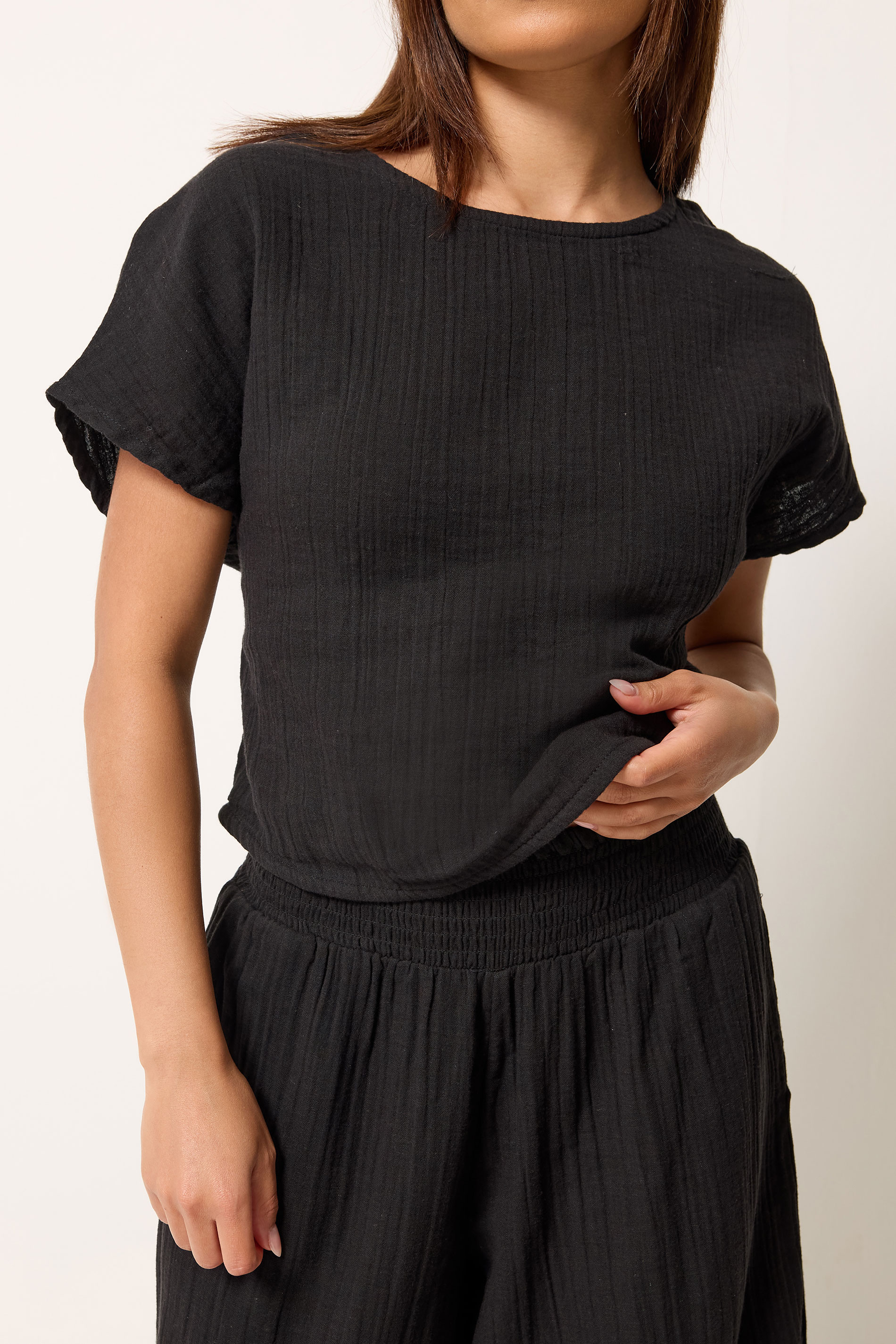 PixieGirl Petite Women's Set Black Cotton Cheesecloth Top & Cropped Trousers | PixieGirl 2