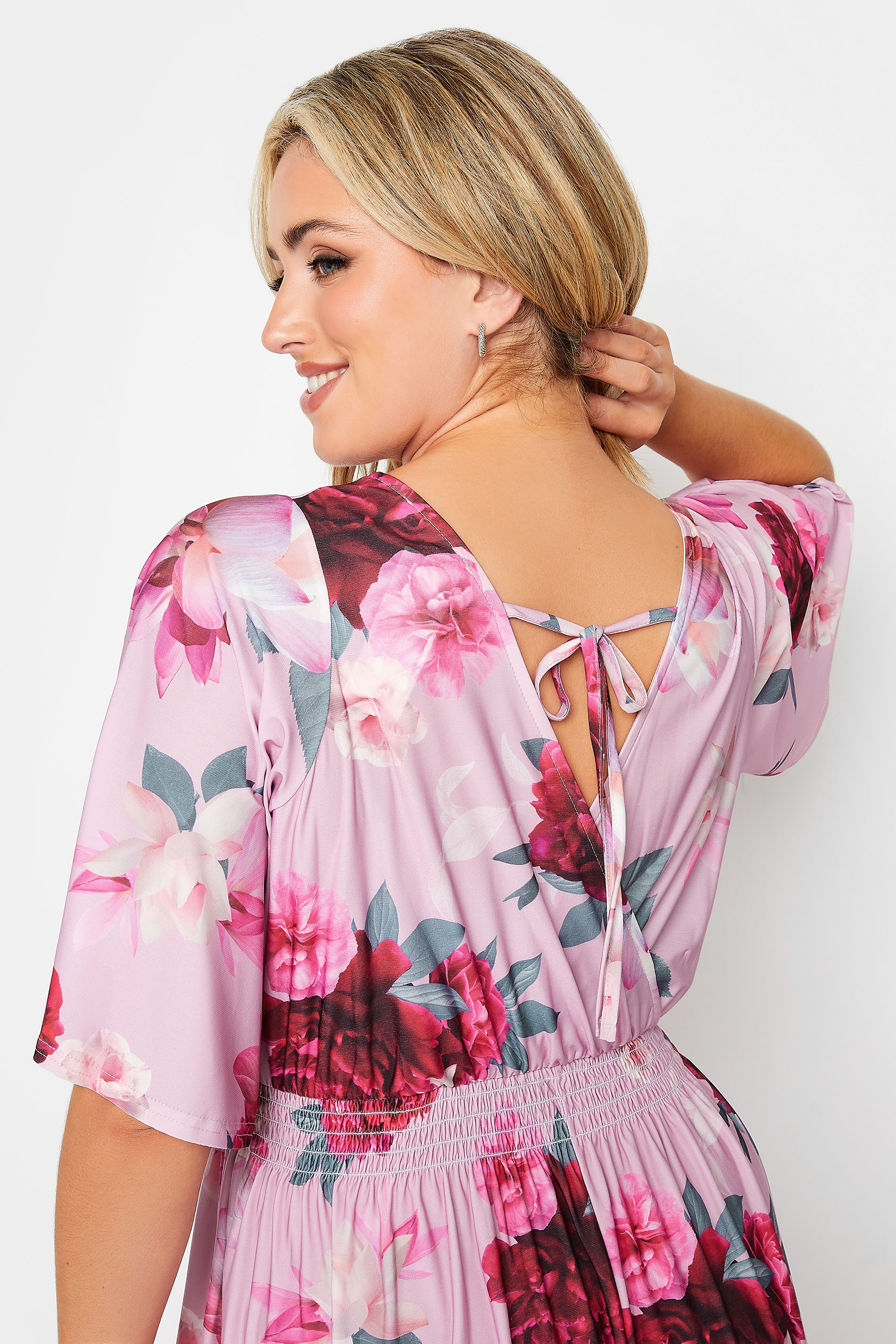 Petite Long Sleeve Shirred Maxi Dress in Pink – Chi Chi London