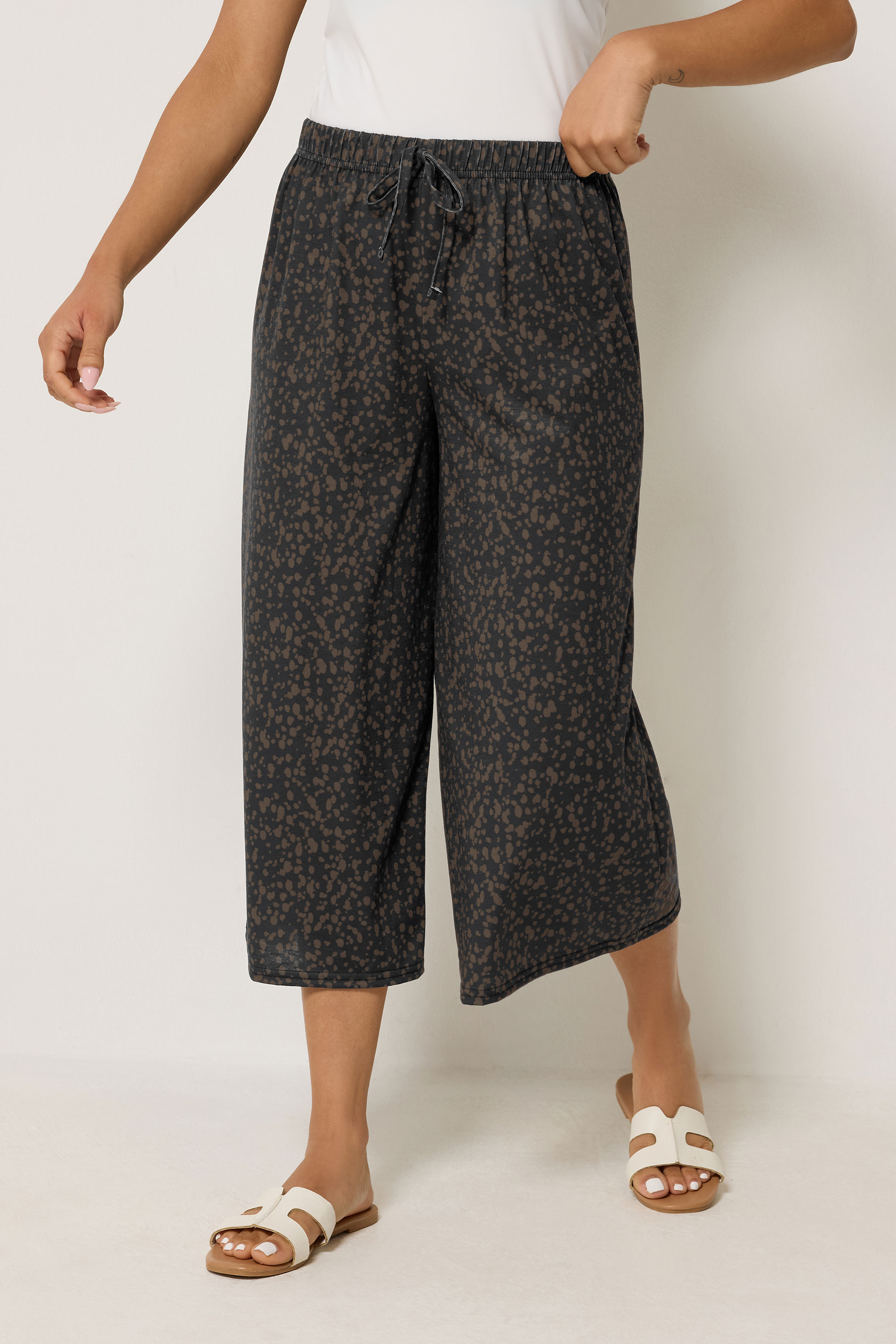 M&Co Petite Brown Animal Print Wide Leg Culottes | M&Co 3