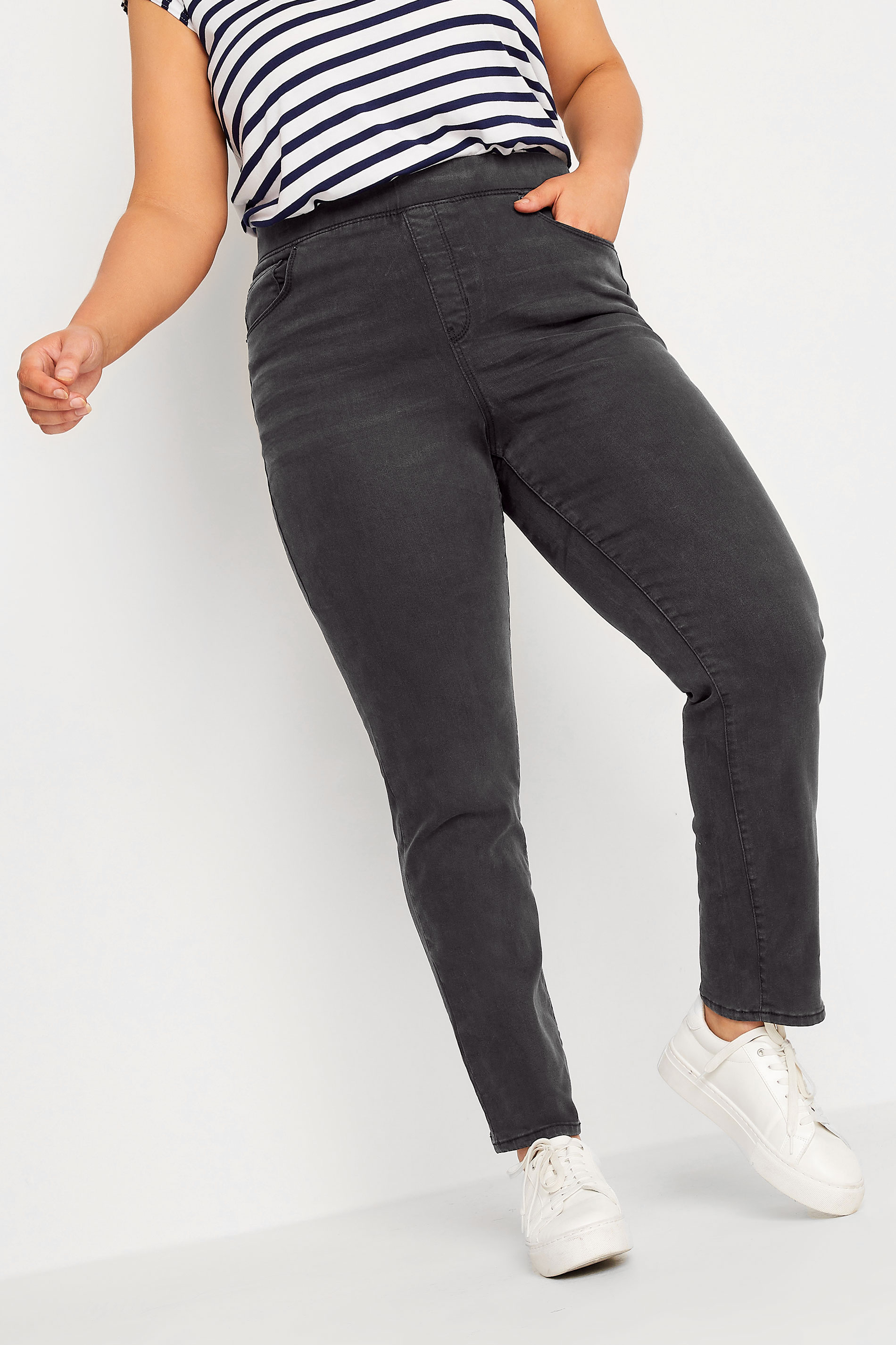 YOURS Curve Plus Size Black Low Rise Jeggings | Yours Clothing  1