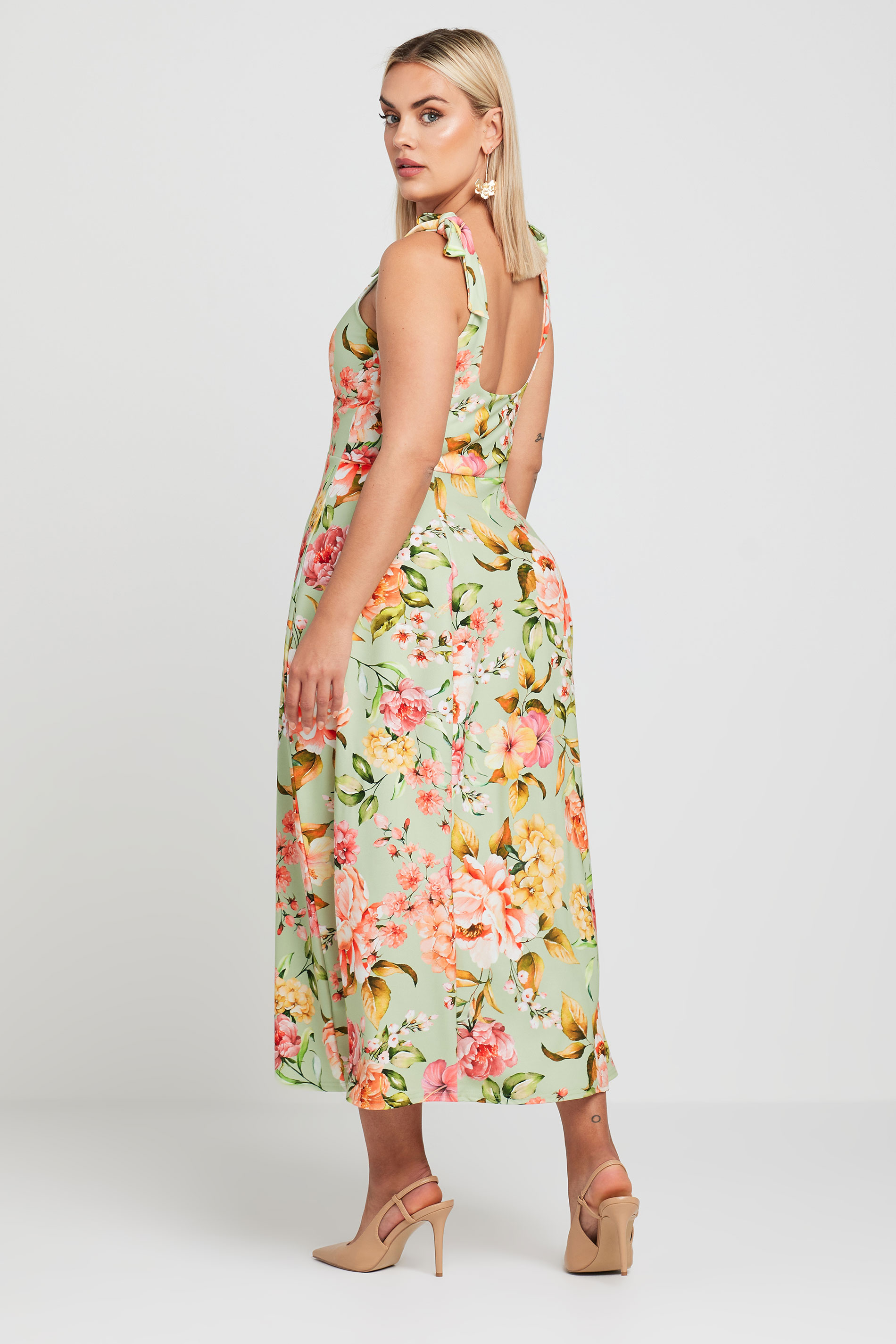LIMITED COLLECTION Plus Size Green Floral Print Bow Strap Midaxi Dress | Yours Clothing 2
