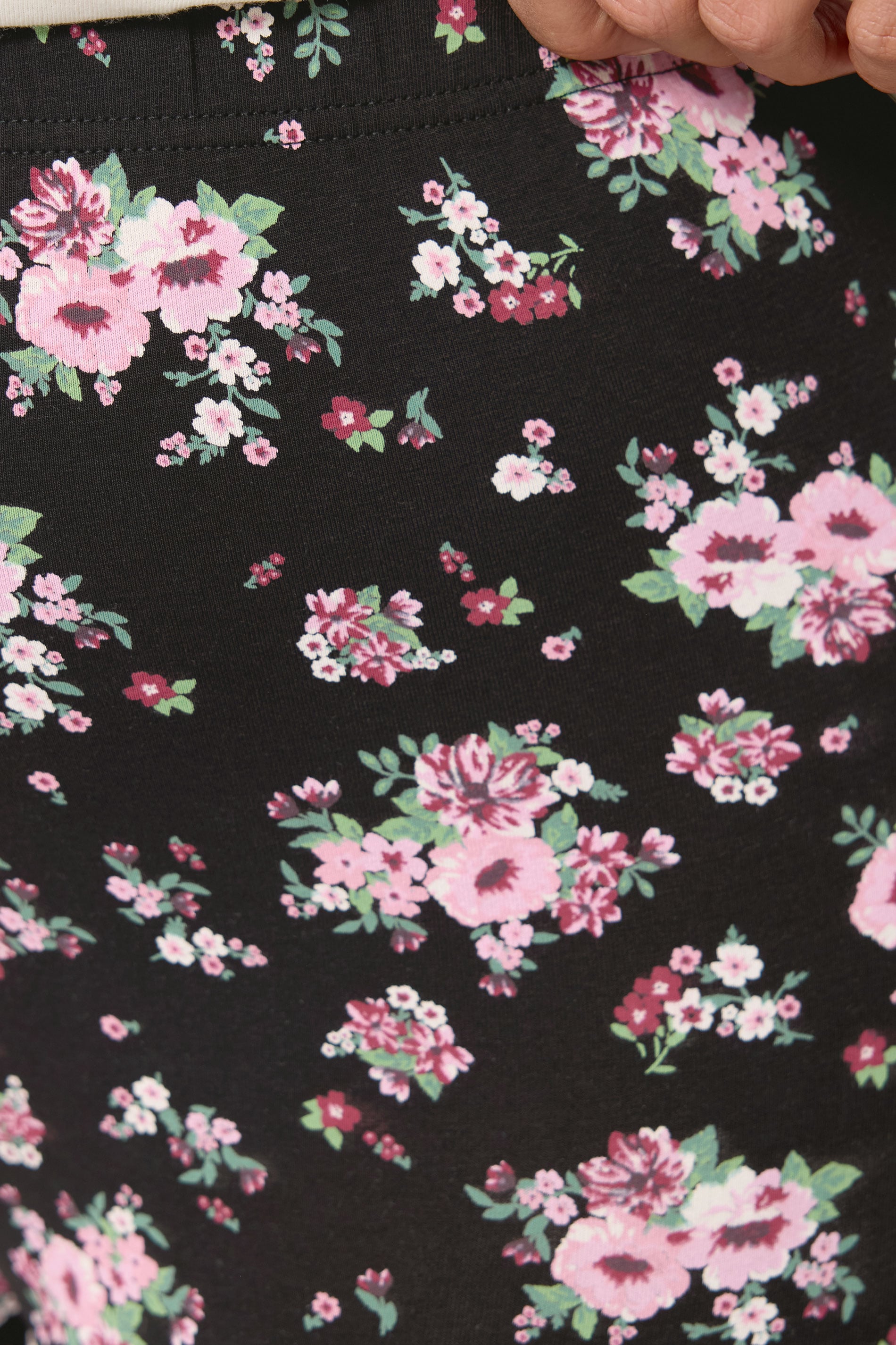 YOURSET 2 PACK Plus Size Black Floral Cropped Leggings | Yours Clothing 7