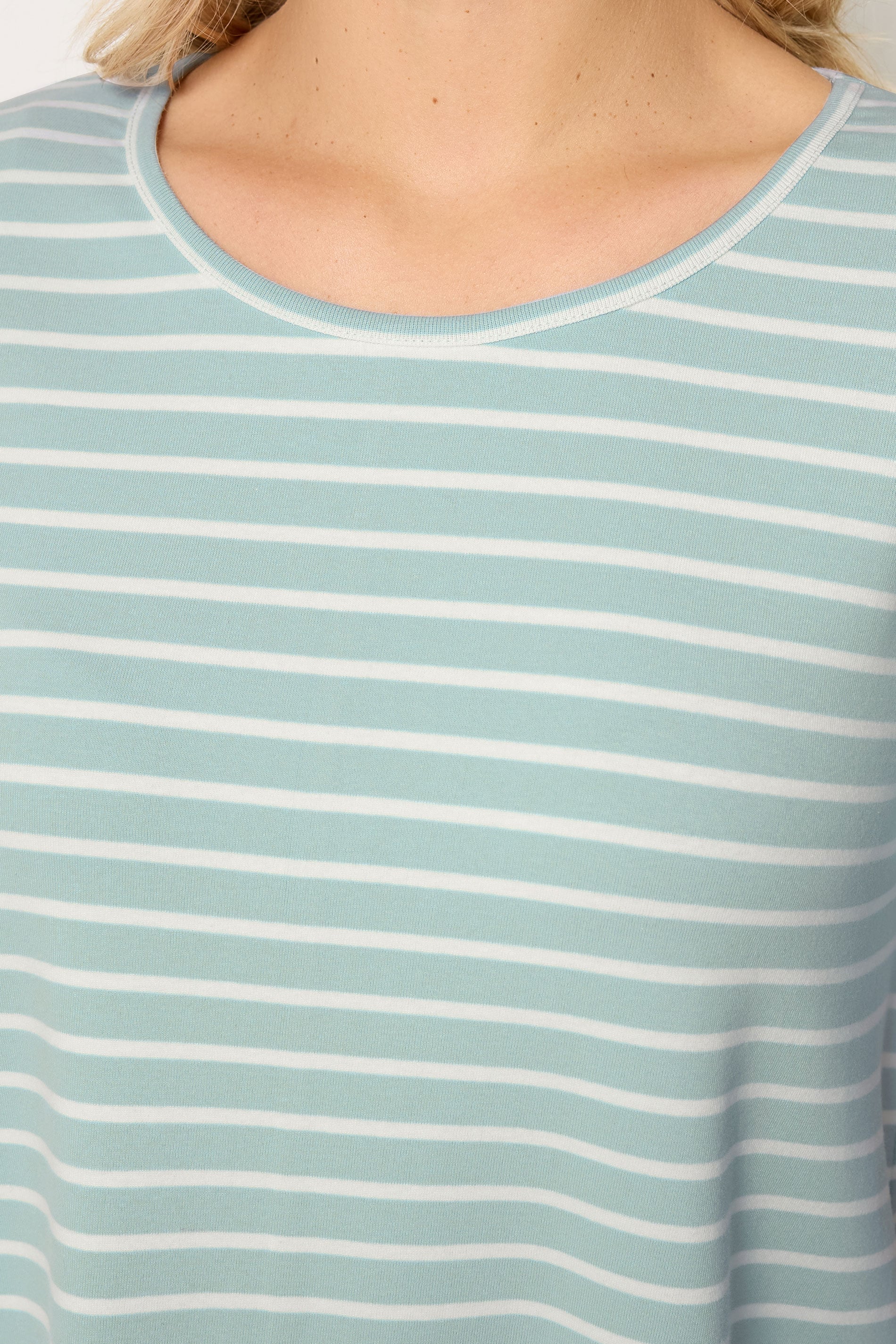 YOURS Plus Size Blue Stripe Swing Top | Yours Clothing 4