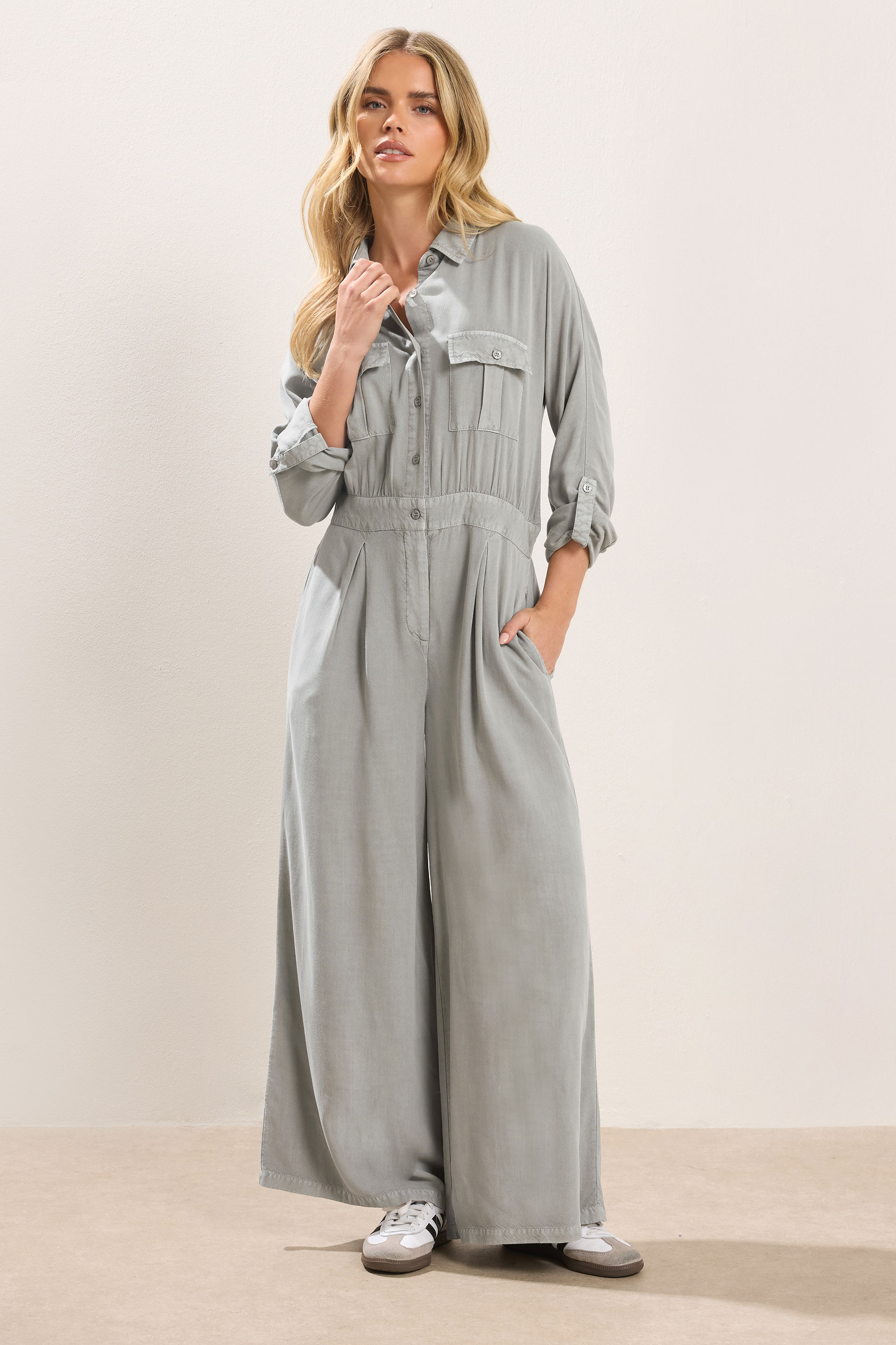 PixieGirl Petite Women's Light Grey Acid Wash Wide Leg Jumpsuit | PixieGirl 1