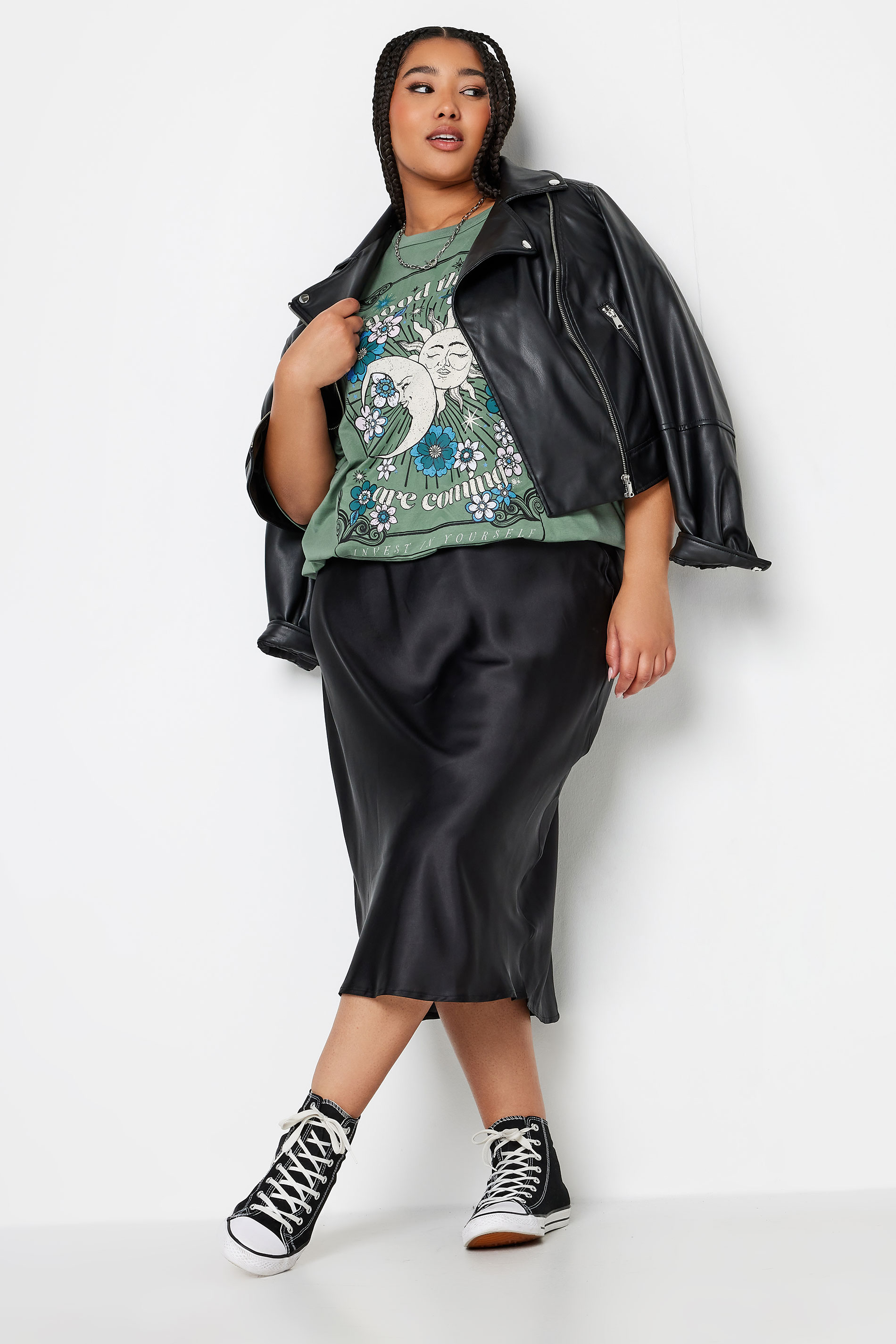 YOURS Plus Size Green 'Good Things Are Coming' Slogan Oversized Boxy T-Shirt | Yours Clothing 2