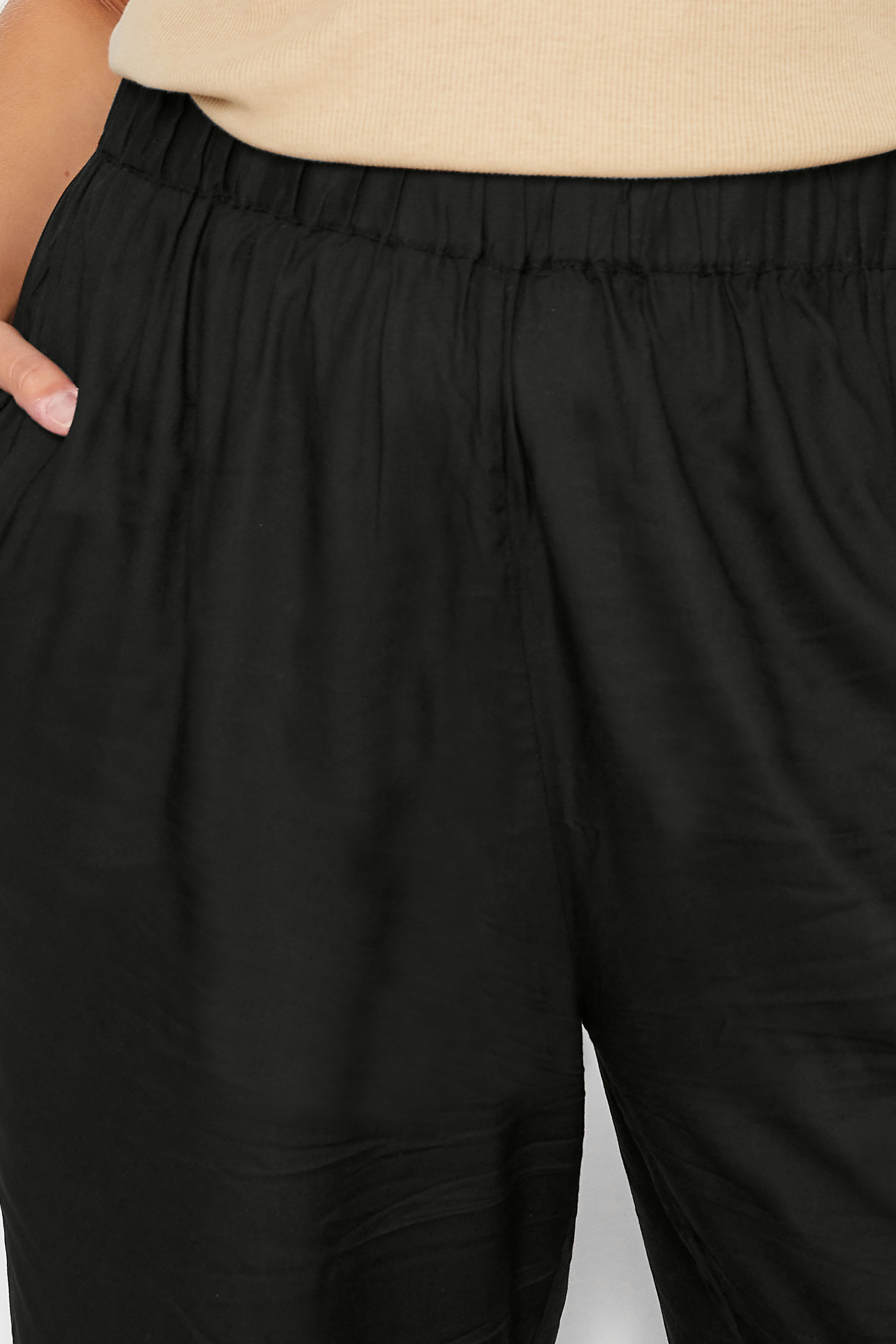 YOURS Plus Size Black Cropped Trousers | Yours Clothing 3