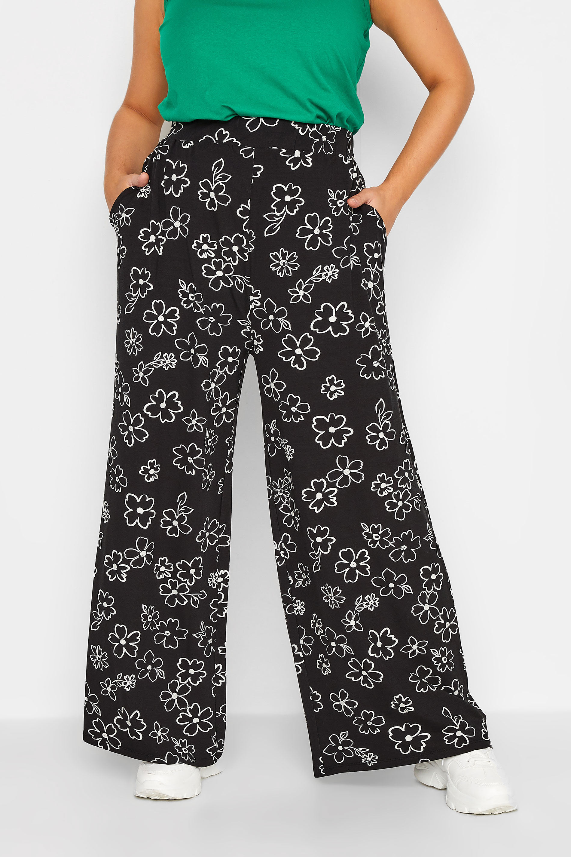 YOURS Plus Size Curve Black Floral Print Wide Leg Trousers | Yours Clothing  1