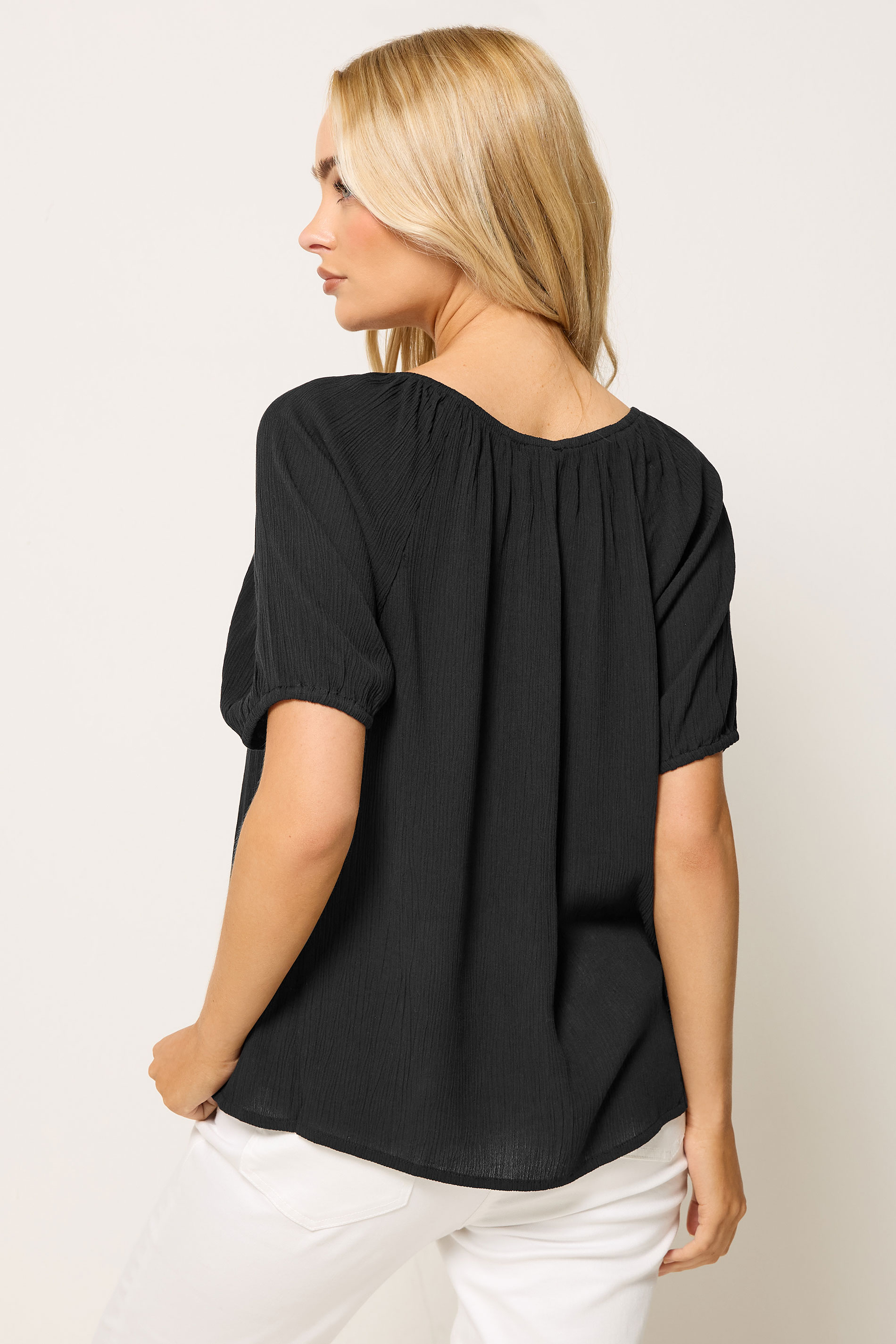 M&Co Black Scoop Neck Crinkle Blouse | M&Co 2
