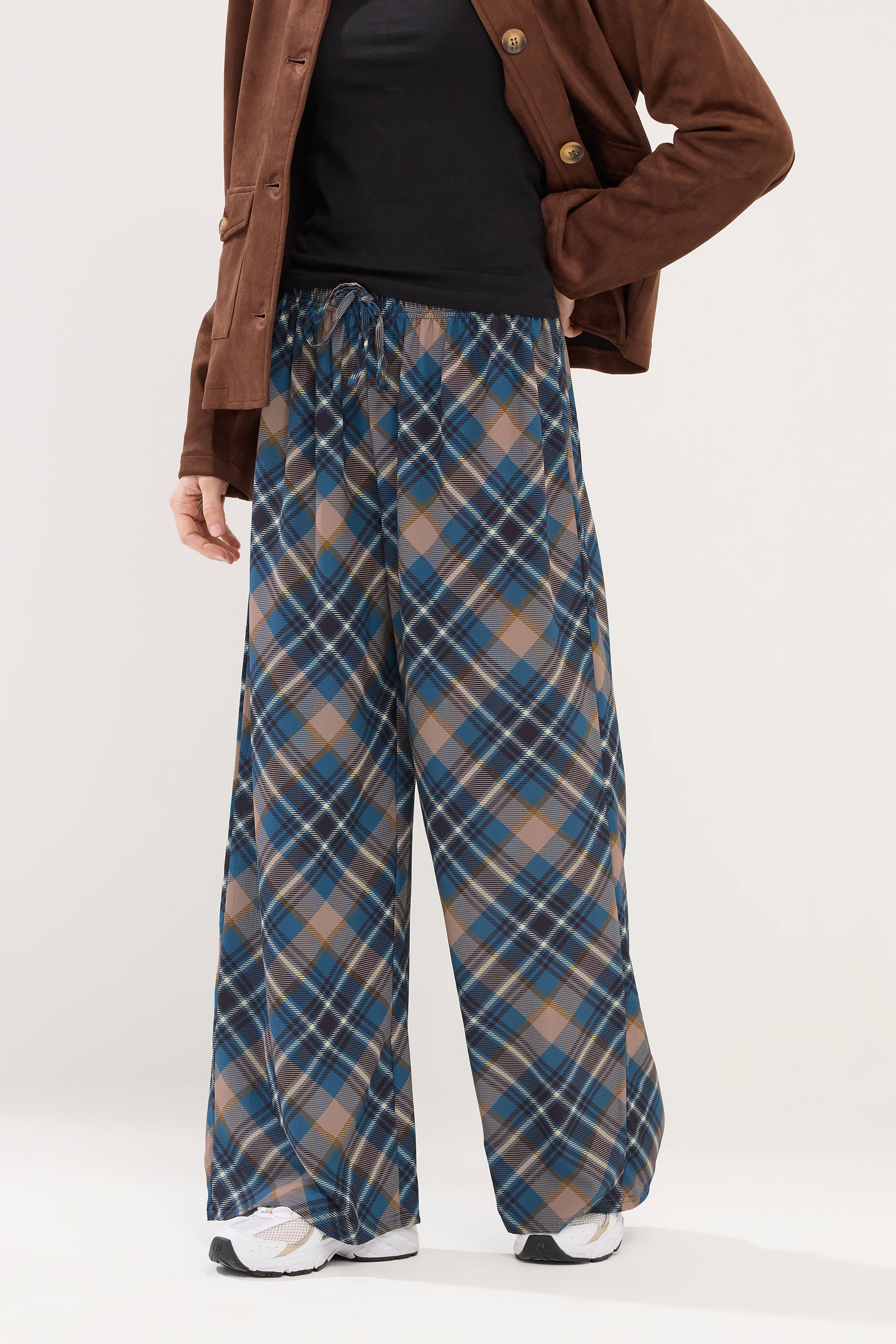 PixieGirl Petite Womens Navy Blue Check Wide Leg Trousers | PixieGirl 1