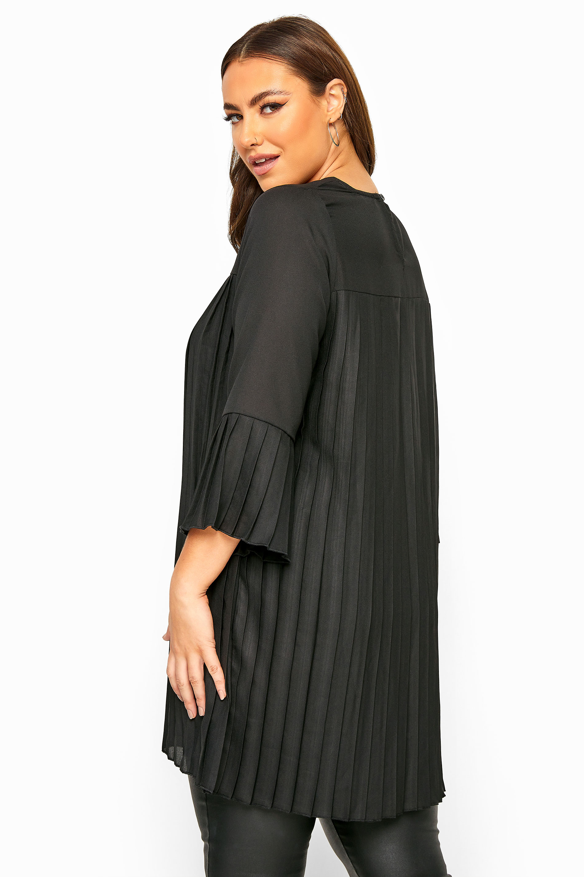 YOURS LONDON Black Pleated Tunic Blouse | Yours Clothing 3
