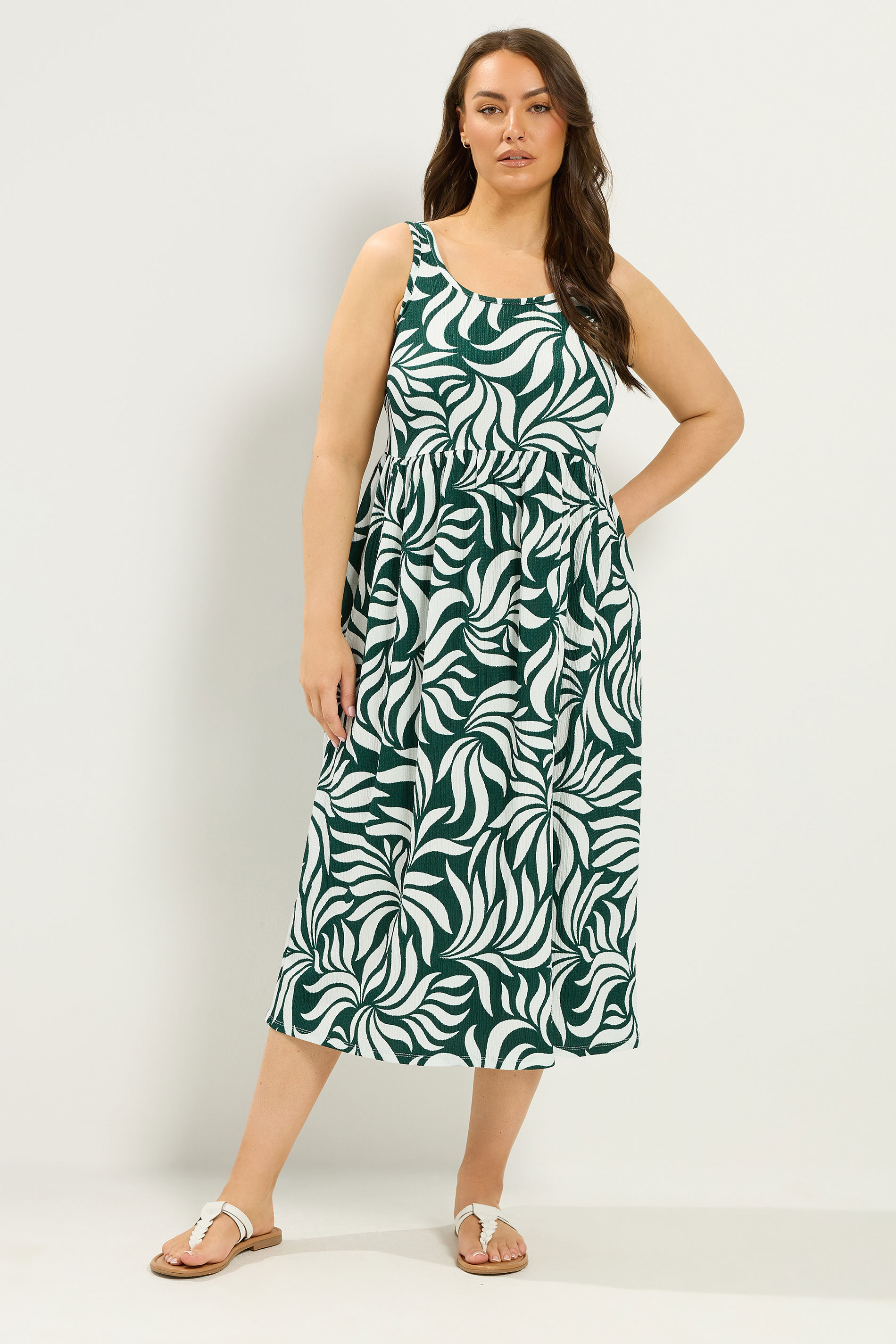 YOURS Plus Size Green Abstract Leaf Smock Dress | Yours Clothing 1