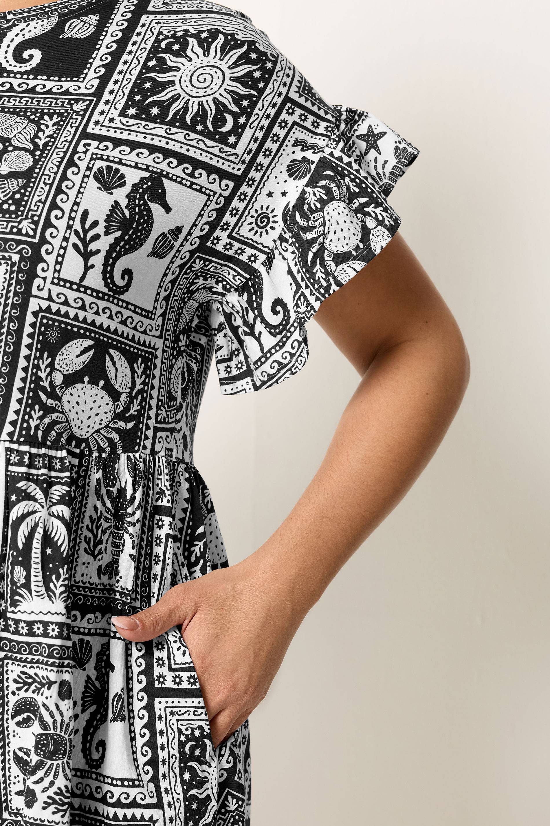 YOURS Plus Size Black Mixed Shell Tunic Dress | Yours Clothing 4