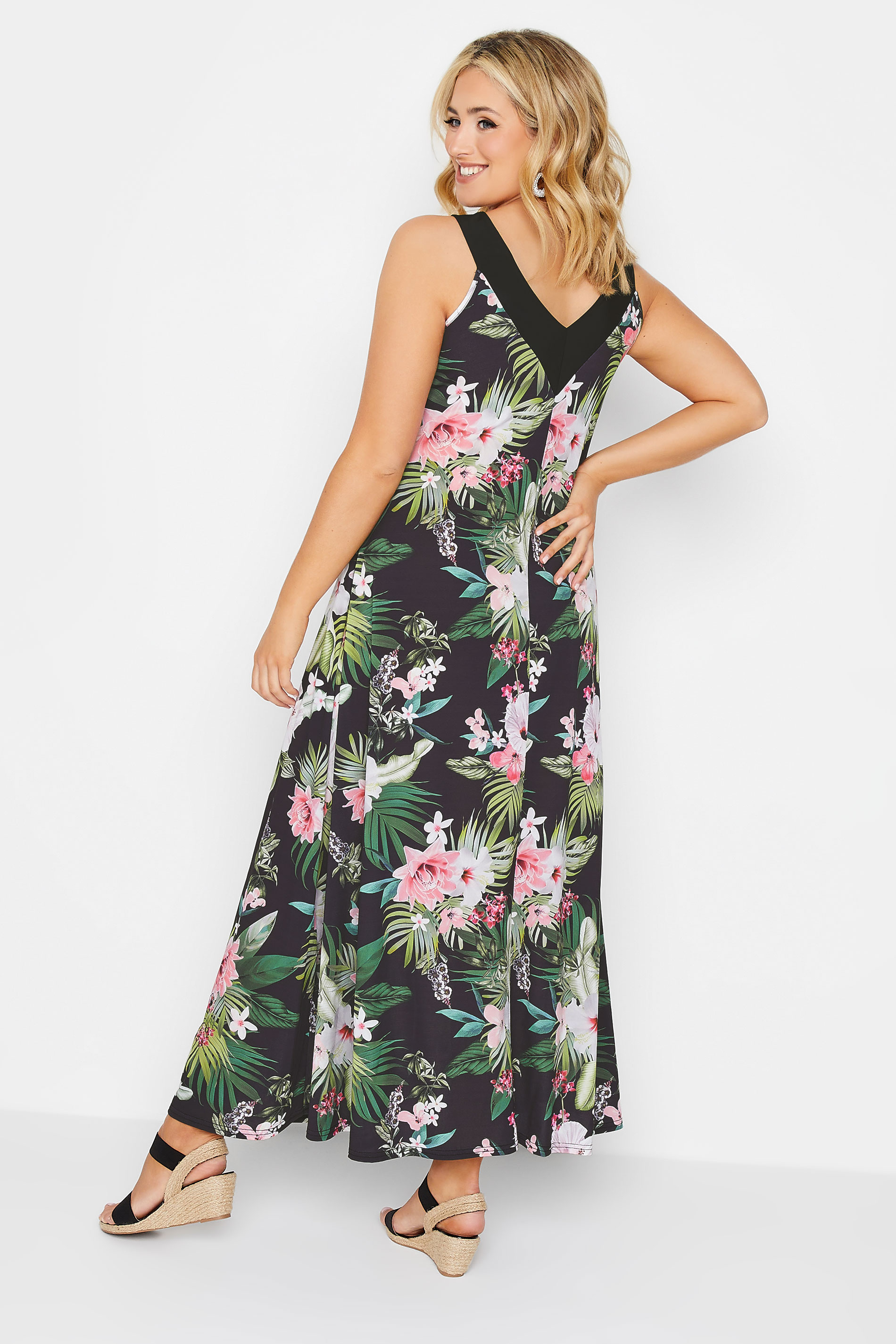 Plus Size Plus Size Black Tropical Print Maxi Dress Online in