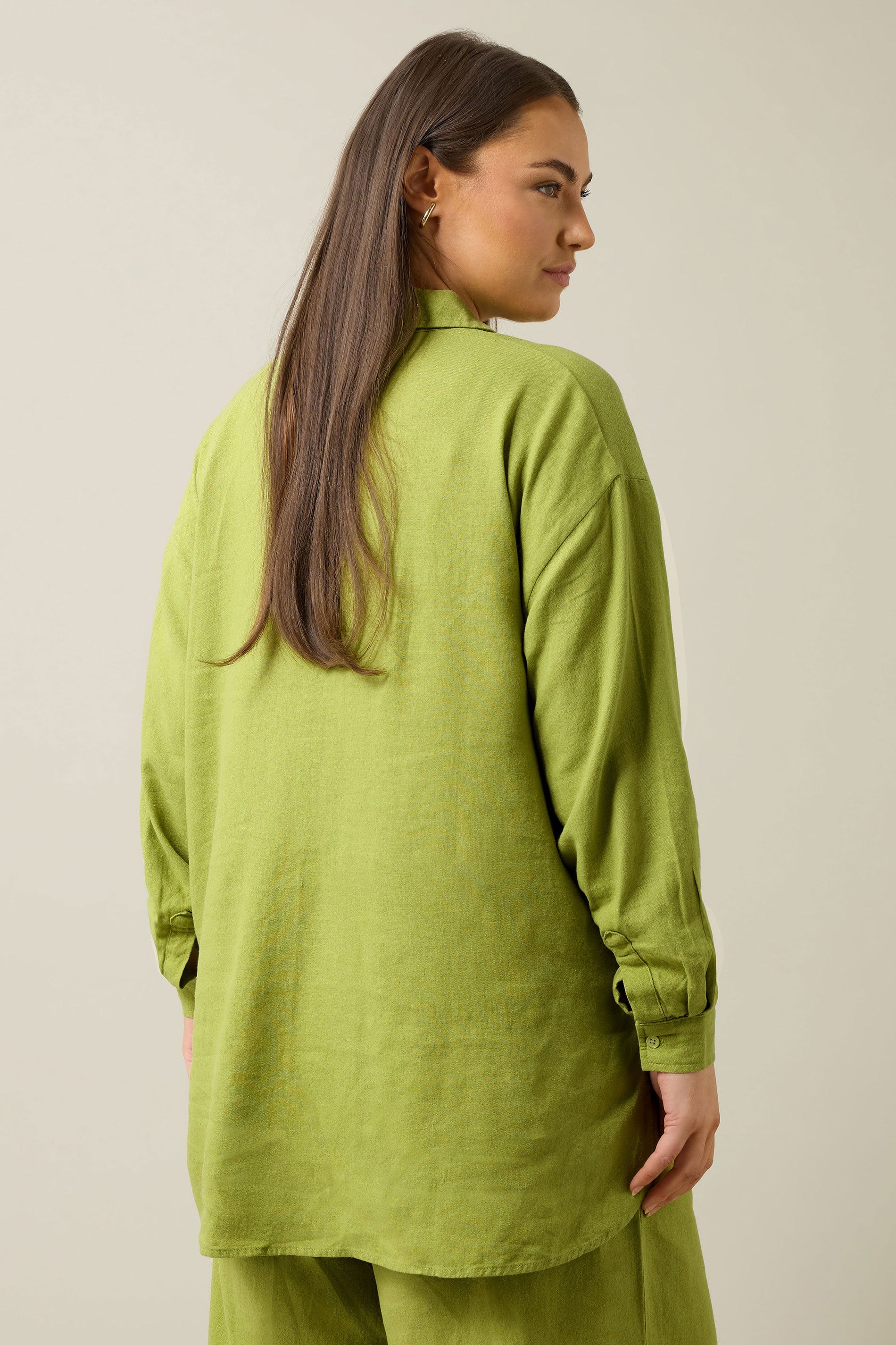 EVANS Plus Size Set Chartreuse Green Linen Shirt & Short | Evans 4