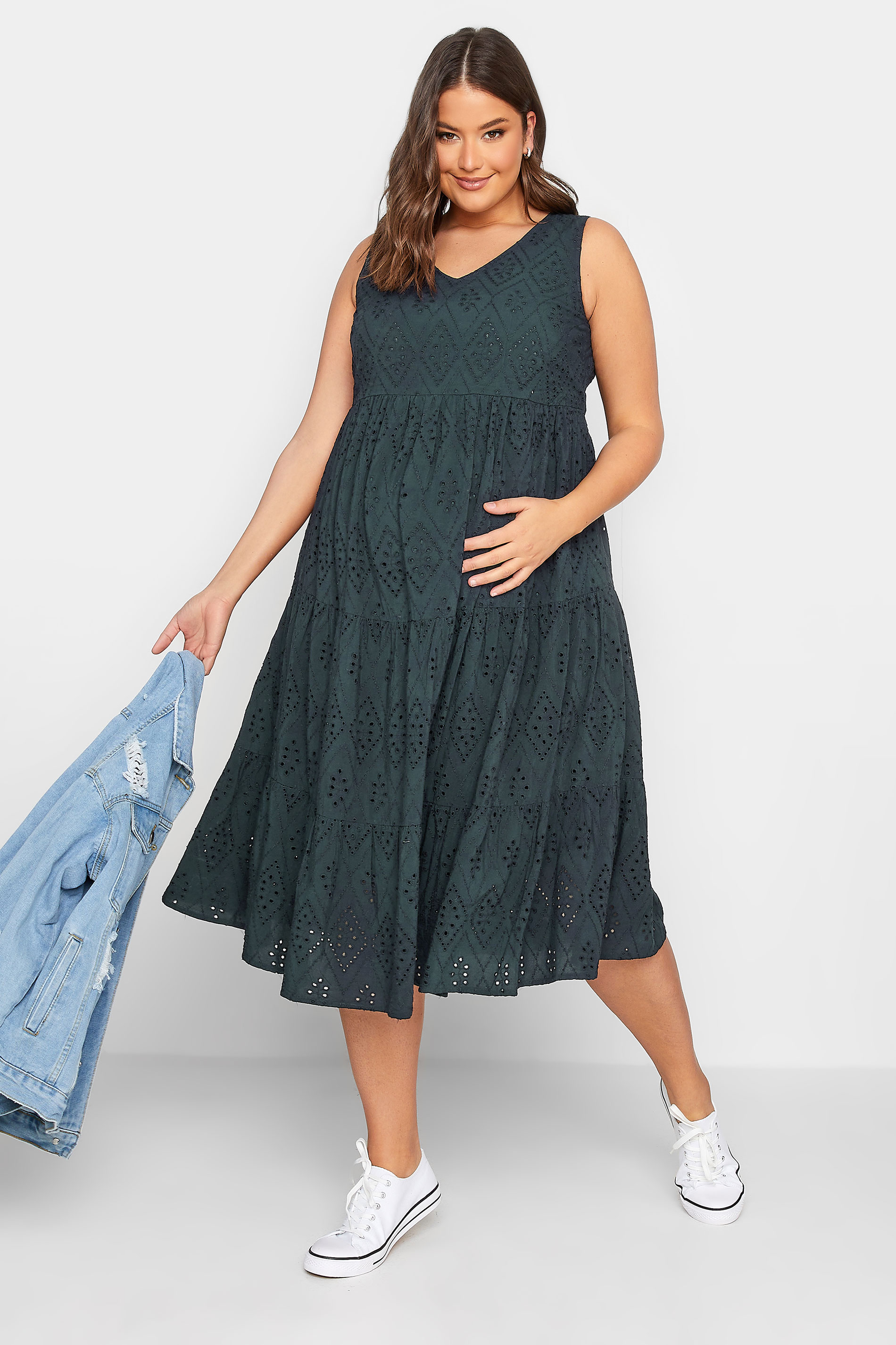 BUMP IT UP MATERNITY Plus Size Curve Navy Blue Tiered Broderie Dress | Yours Clothing  3