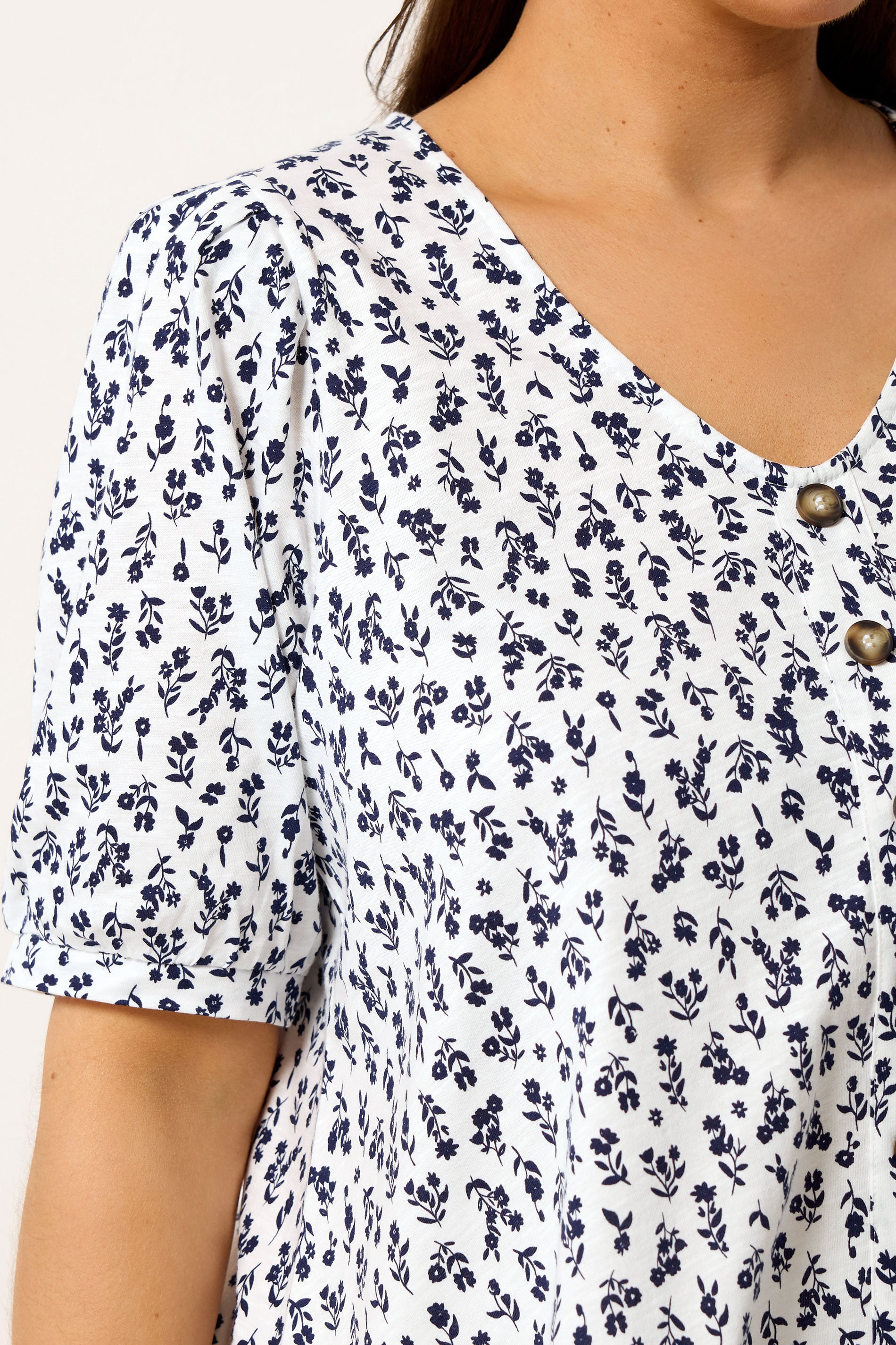 YOURS Plus Size White Floral Button Front Top | Yours Clothing 4